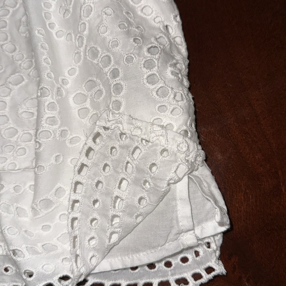 EUC, Ralph Lauren embroidered blouse, lined with with cut-outs - Picture 5 of 8